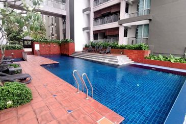 Perdana View Condominium