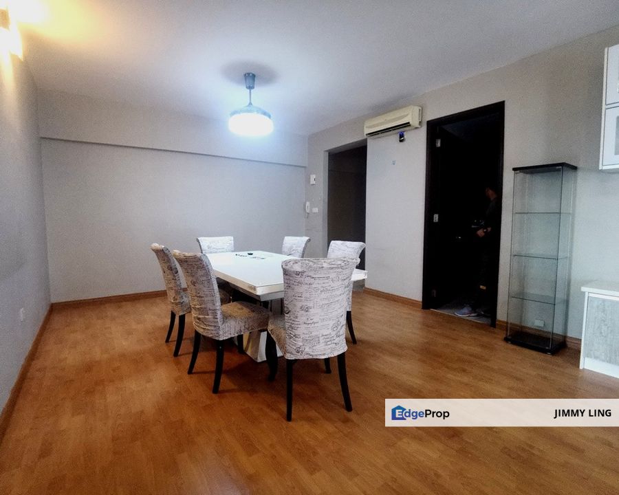 Fully Renovated Perdana View Boutique Service Apartment, Selangor, Damansara Perdana