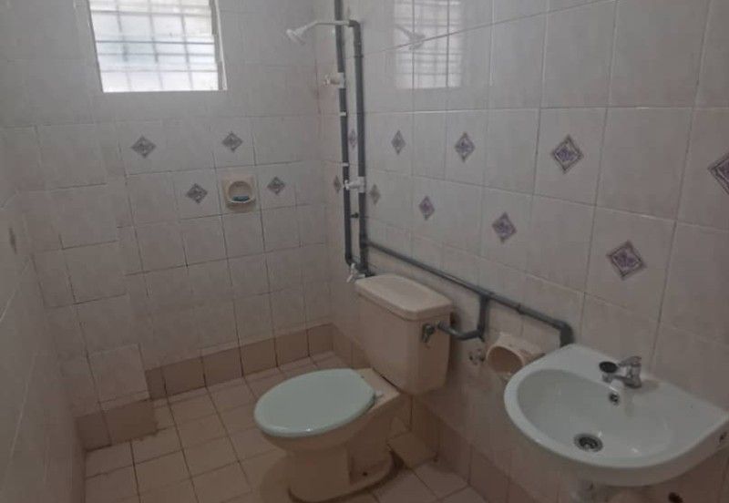 Jalan Sungai Rincing 32/65C