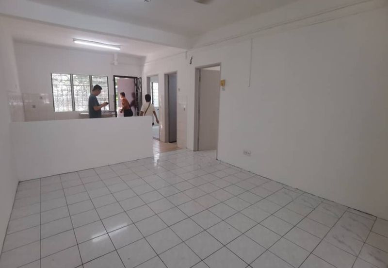 Jalan Sungai Rincing 32/65C