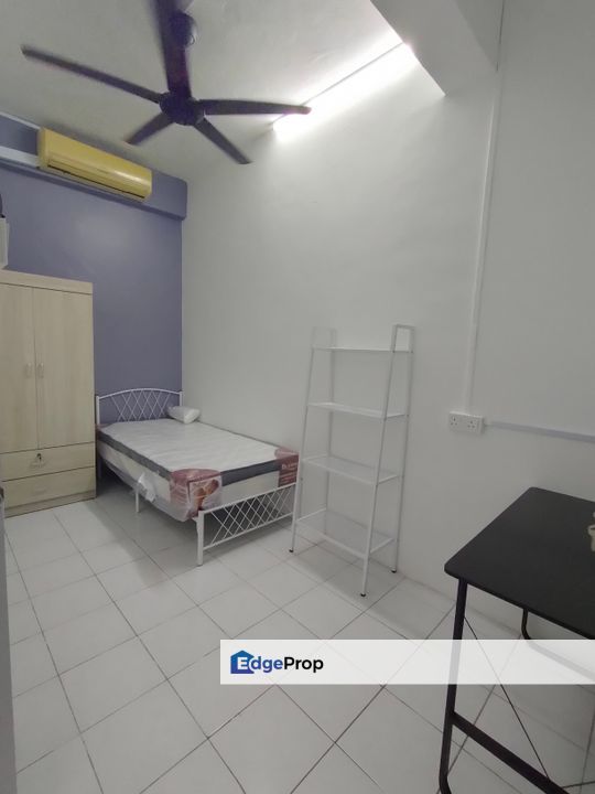 Male room for Rent Tmn Bayu Perdana klang new unit, Selangor, Klang