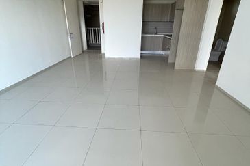 Gravit8 @ Klang South