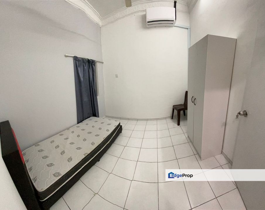 Male Room for rent at Taman Bayu Perdana Klang , Selangor, Klang