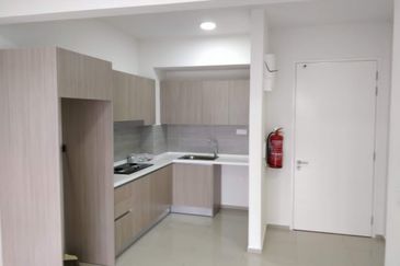 Gravit8 @ Klang South