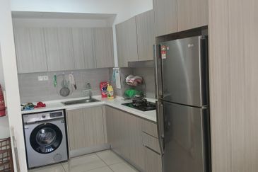 Gravit8 @ Klang South