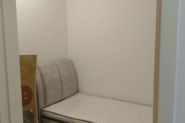 Gravit8 @ Klang South