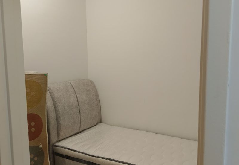 Gravit8 @ Klang South