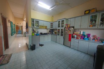 Port Klang (Pelabuhan Klang)