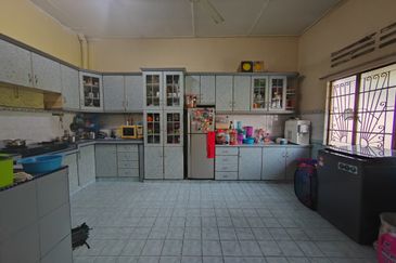 Port Klang (Pelabuhan Klang)