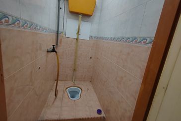 Port Klang (Pelabuhan Klang)