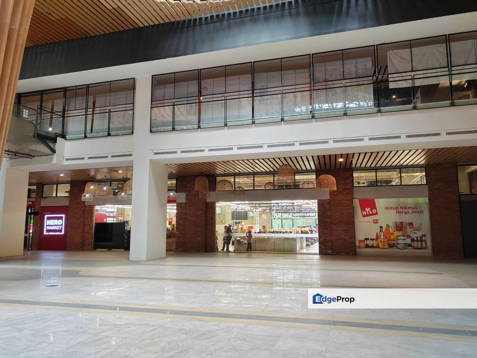 Gravit8 Bandar Bestari Klang , Selangor, Klang