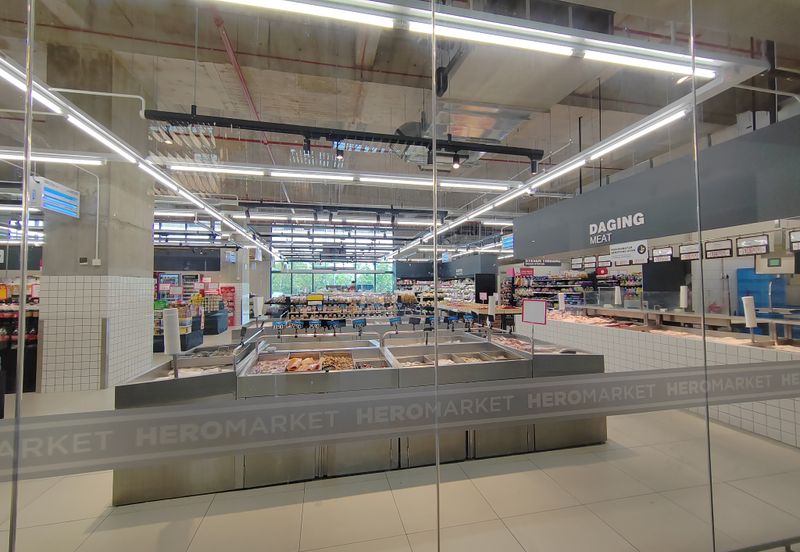 Gravit8 @ Klang South