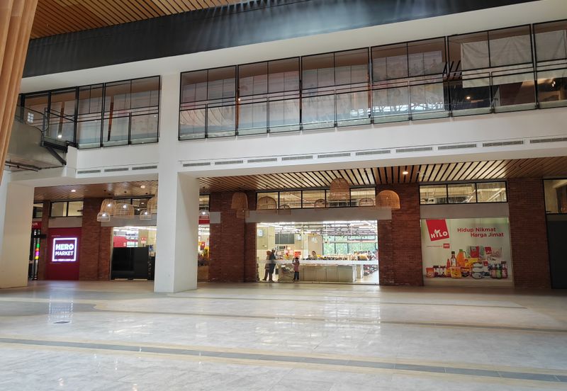 Gravit8 @ Klang South