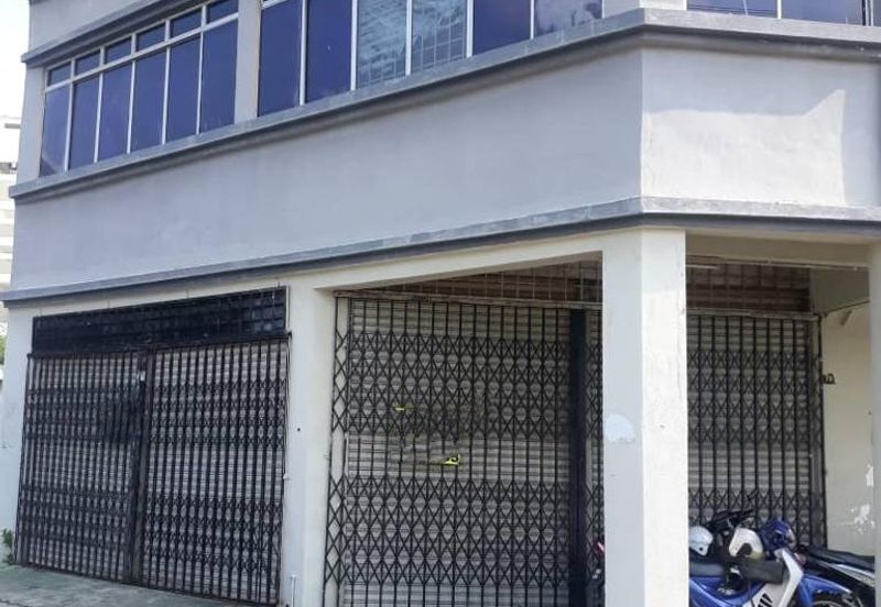 Jalan Bukit Kemuning