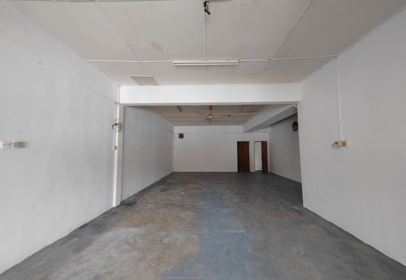 Teluk Pulai Commercial Center