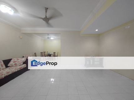 Bandar Bukit Tinggi klang 2 storey house for Rent, Selangor, Klang