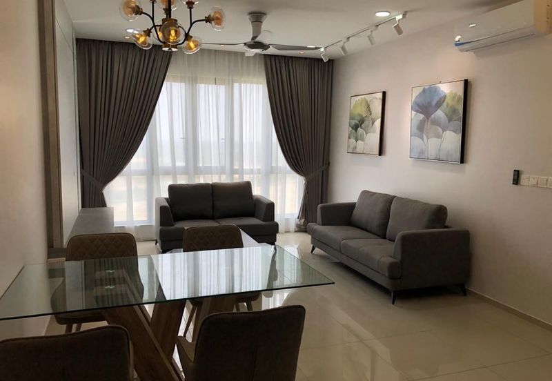 Adria Residence @ Gravit8