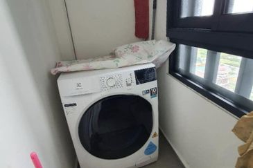 Adria Residence @ Gravit8