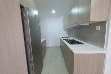 Adria Residence @ Gravit8