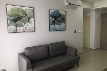 Adria Residence @ Gravit8