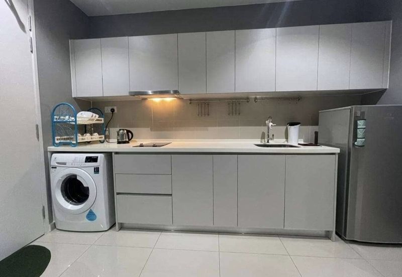 I Residence @ I City