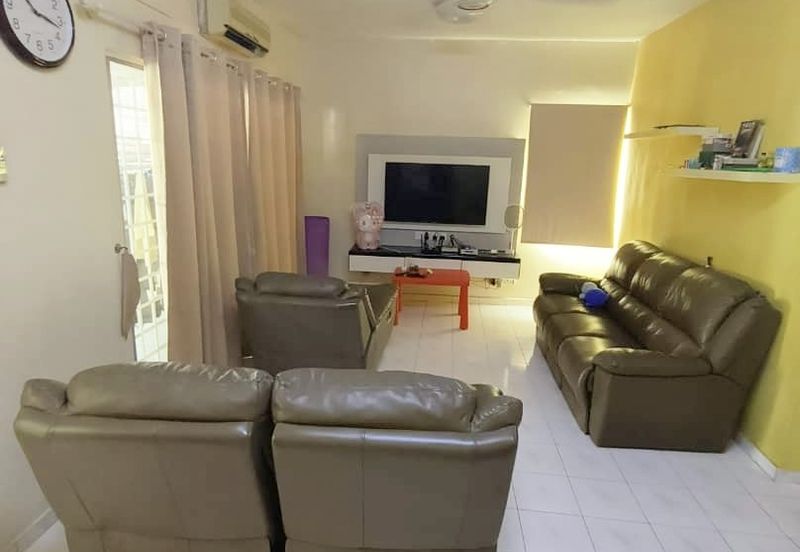 Taman Teluk Gedung Indah