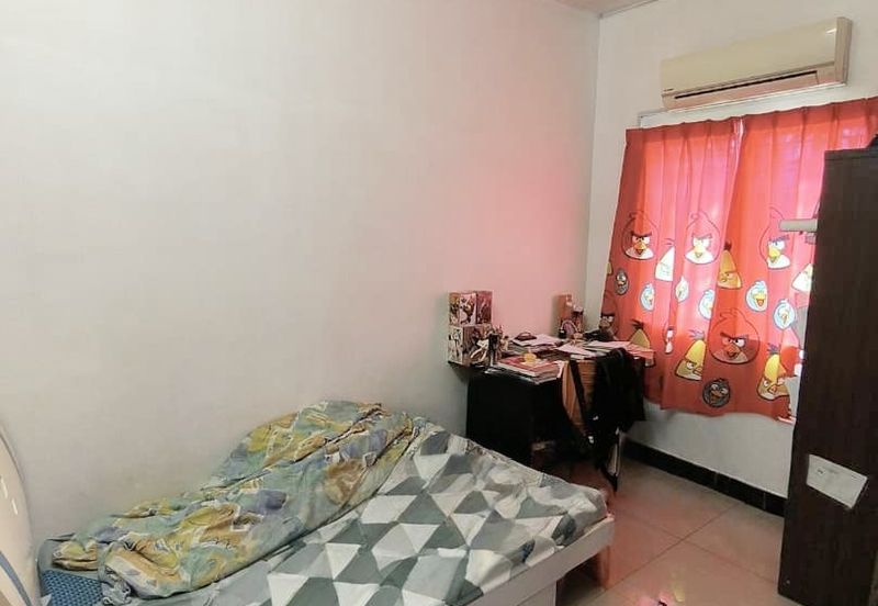 Taman Teluk Gedung Indah