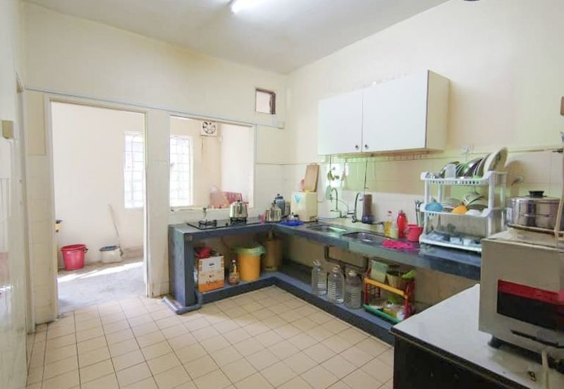 Taman Teluk Gedung Indah