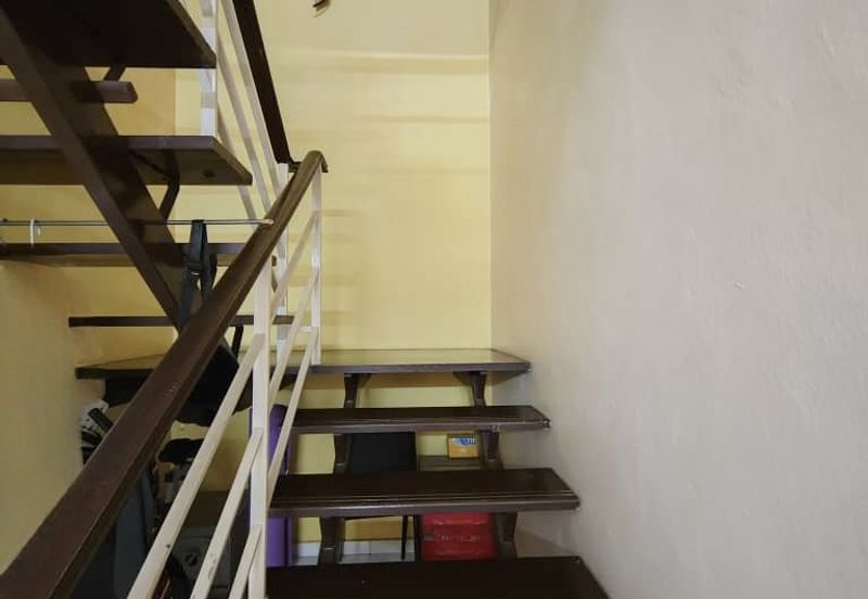 Taman Teluk Gedung Indah