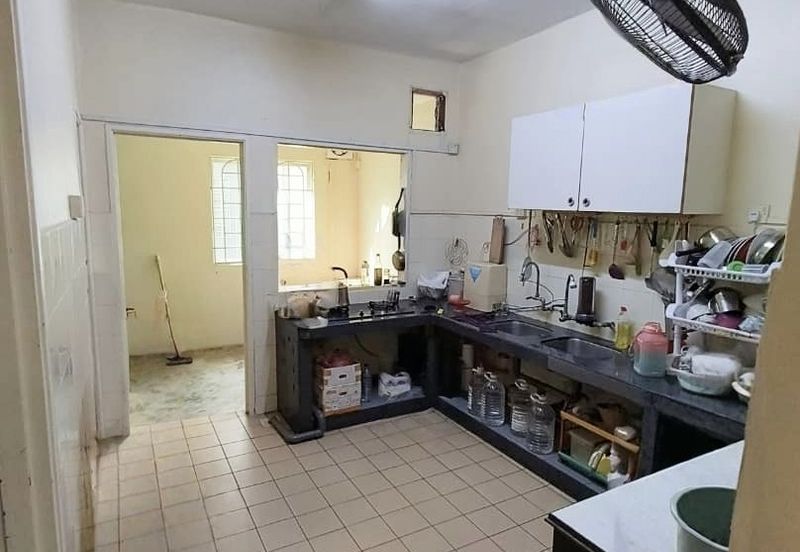 Taman Teluk Gedung Indah