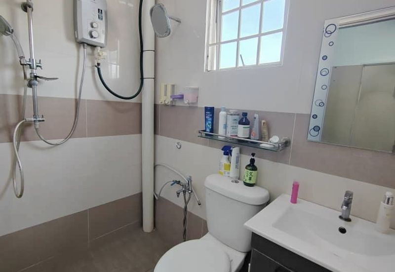 Taman Teluk Gedung Indah