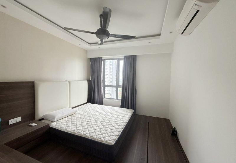 Gravit8 @ Klang South