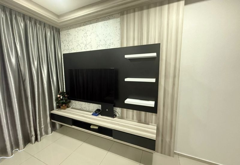 Gravit8 @ Klang South