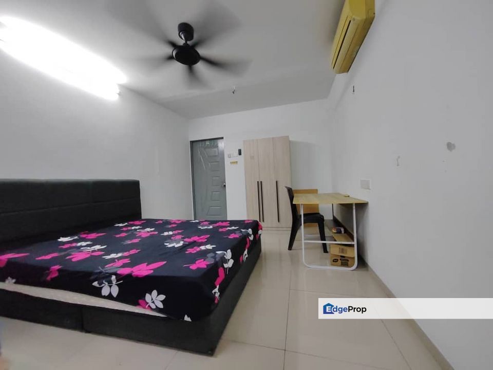 Female Room Klang near HTAR Hin Hua school , Selangor, Klang