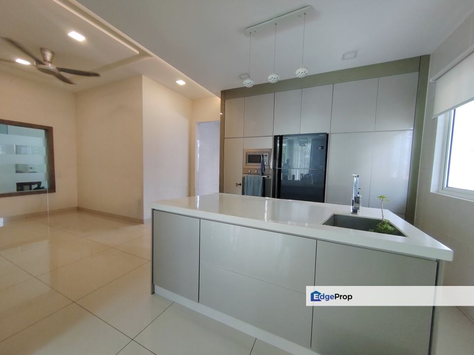 Bandar Parkland Klang Bungalow house with swimming pool for Rent, Selangor, Klang