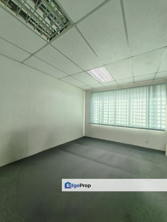 Bandar Bukit Tinggi klang Shop Office for Rent, Selangor, Klang