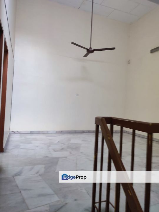 Teluk Pulai Klang Double Storey House for Rent 吧生直落玻璃屋子出租, Selangor, Klang