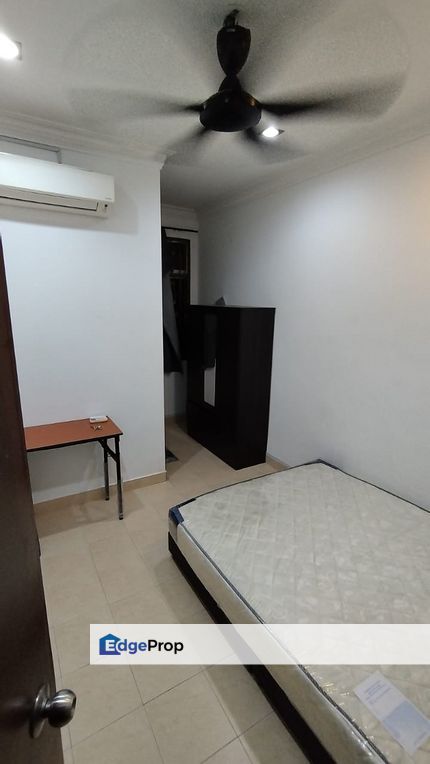 Room with private bathroom Bandar parkland , Selangor, Klang