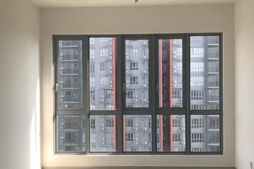 Gravit8 @ Klang South