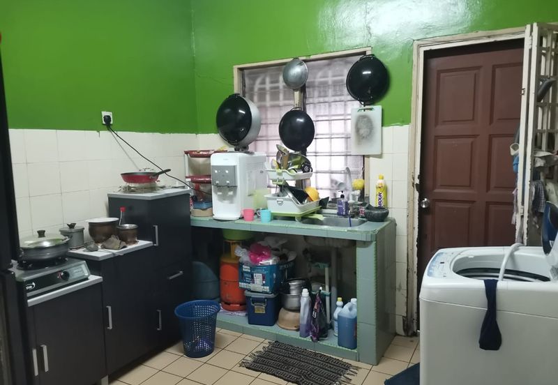 Taman Teluk Gedung Indah