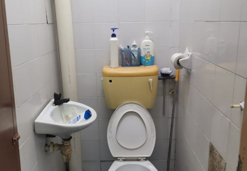 Taman Teluk Gedung Indah