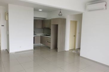 Gravit8 @ Klang South