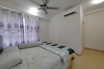 Gravit8 @ Klang South