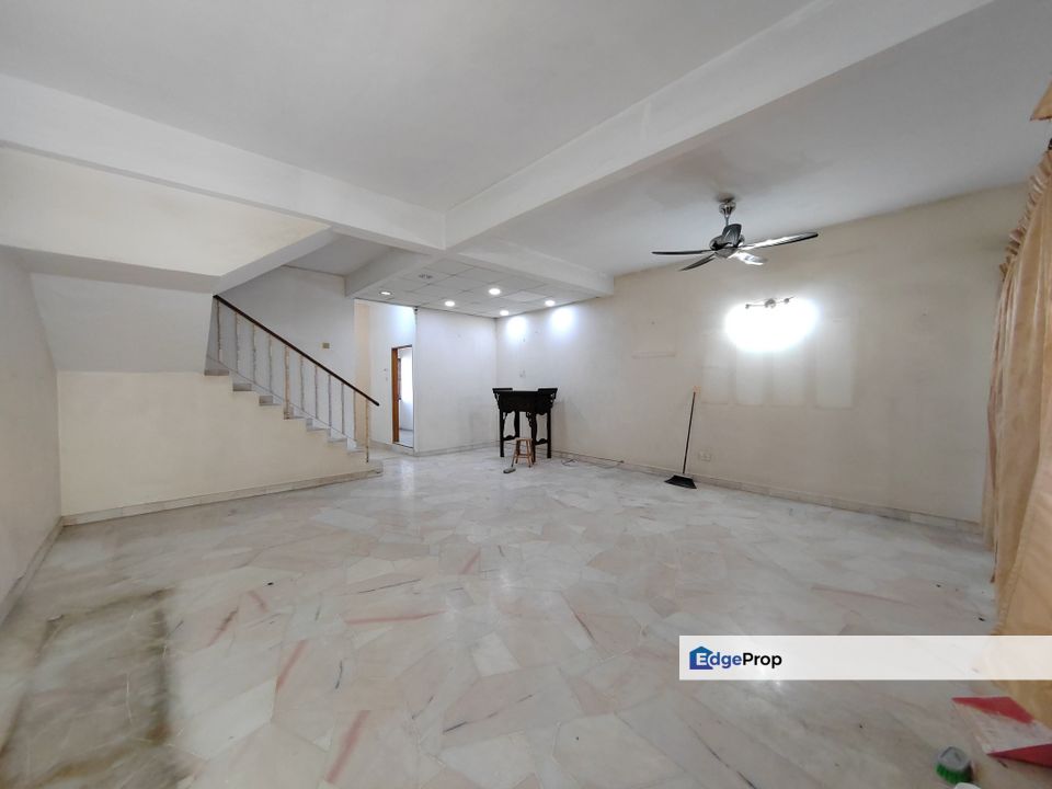 Taman melawis klang 2 storey house for sale , Selangor, Klang