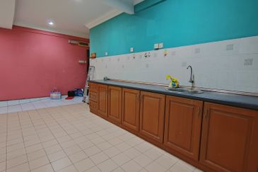 Vista Bayu Apartment, Taman Bayu Perdana