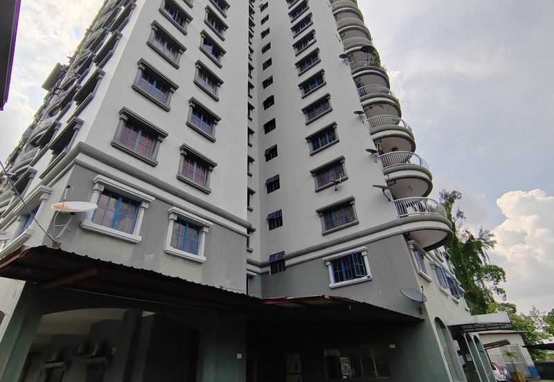 D'Haven Condominium