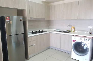 Gravit8 @ Klang South