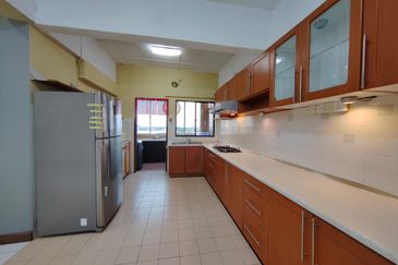 Vista Bayu Apartment, Taman Bayu Perdana