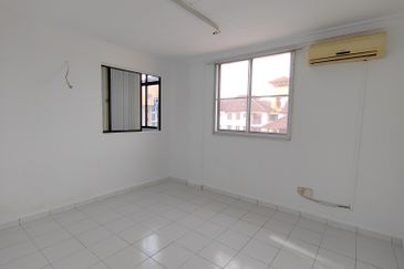 Vista Bayu Apartment, Taman Bayu Perdana