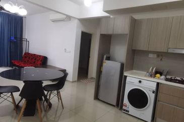 Gravit8 @ Klang South